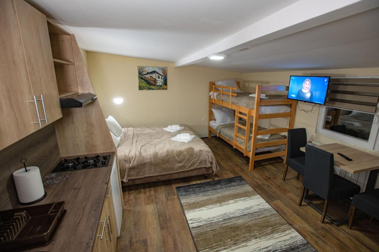 Apartmani Sp Jovanovic Crni Vrh Εξωτερικό φωτογραφία
