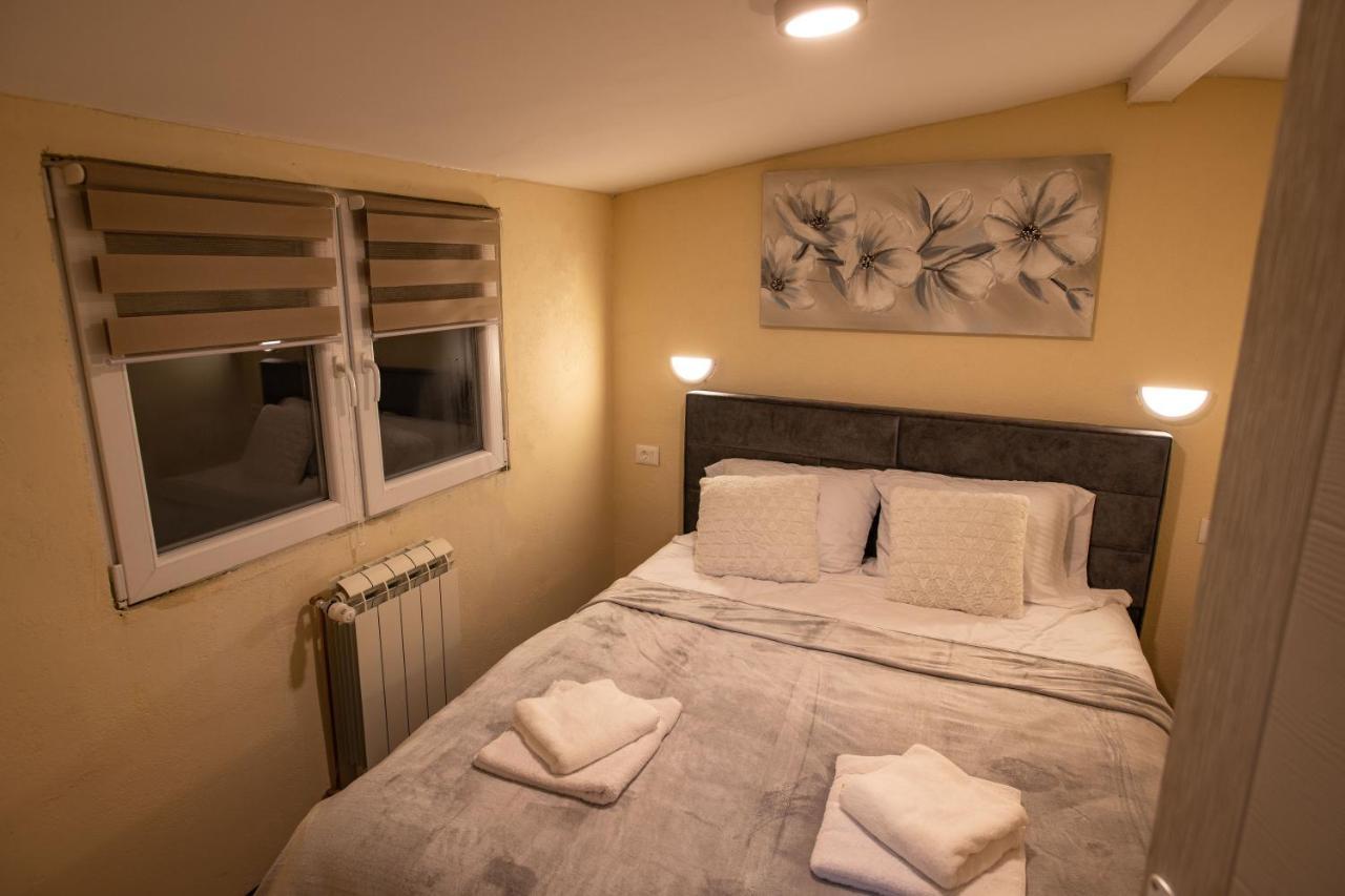 Apartmani Sp Jovanovic Crni Vrh Εξωτερικό φωτογραφία