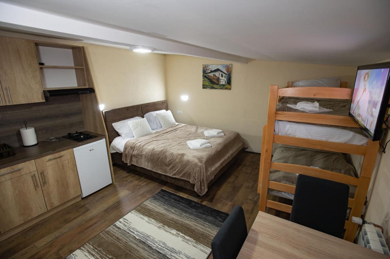 Apartmani Sp Jovanovic Crni Vrh Εξωτερικό φωτογραφία